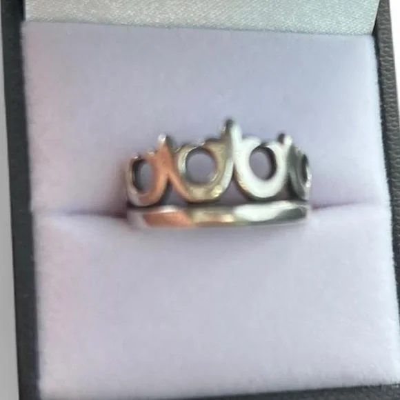 James Avery retired Crown Ring - Picture 2 of 7